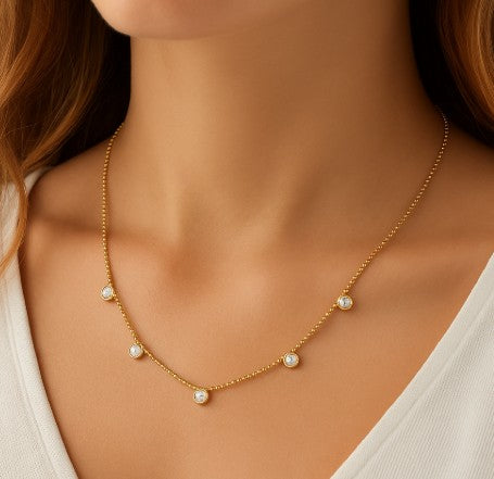 Dainty Droplets Necklace