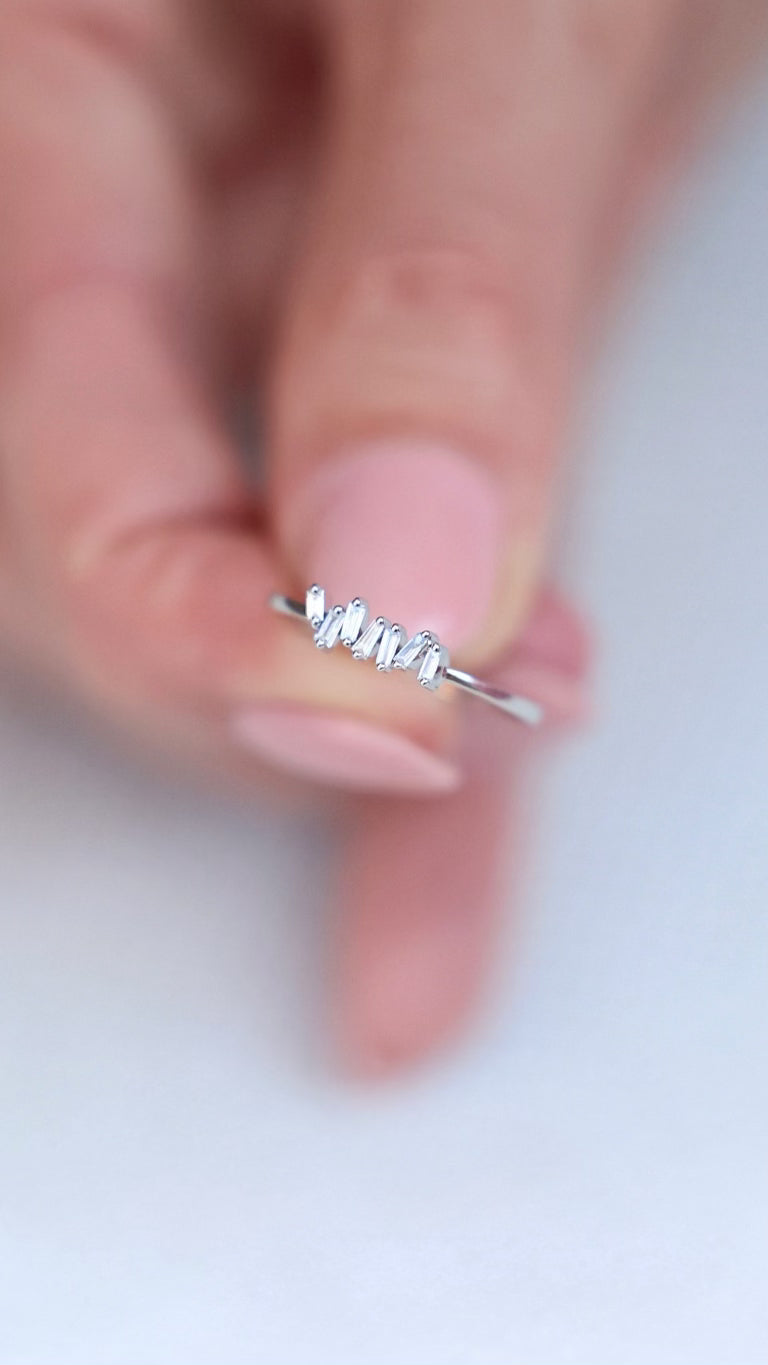 Baguette Bar Diamond Ring