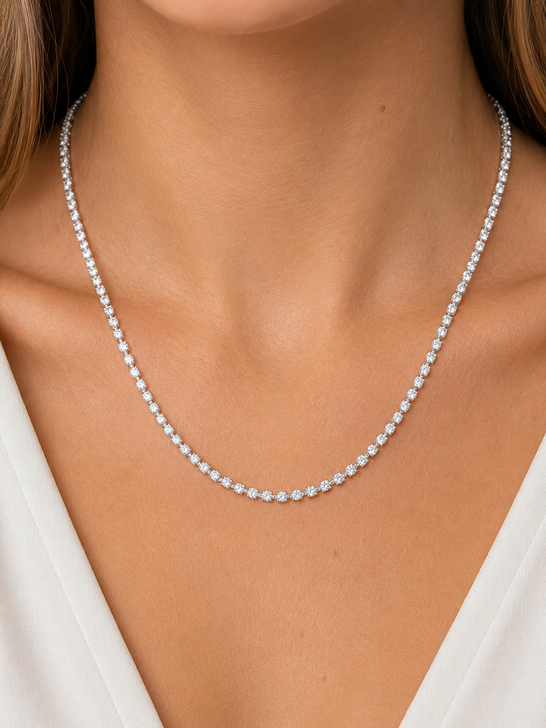 The Floating Diamond Necklace